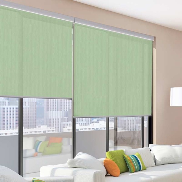 ¿Por qué instalar estores en las ventanas de casa?